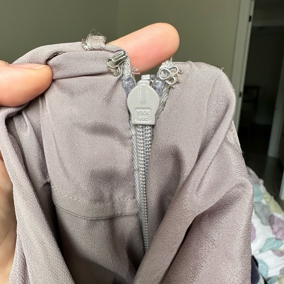 BCBG MAXAZRIA Runway mini dress with black lace pleated tail - Picture 13 of 15